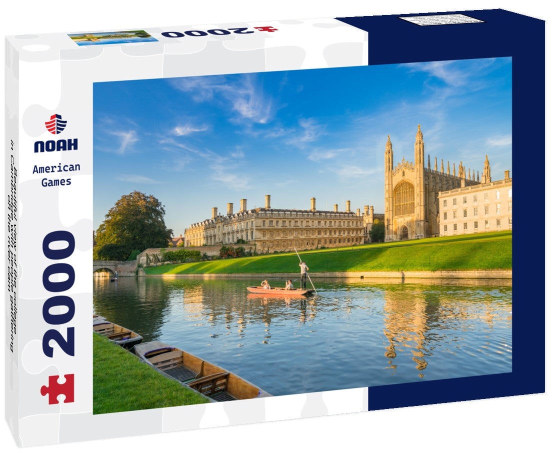 Beautiful view of the college in Cambridge with people gathering on the river cam 2000pc Puzzle
