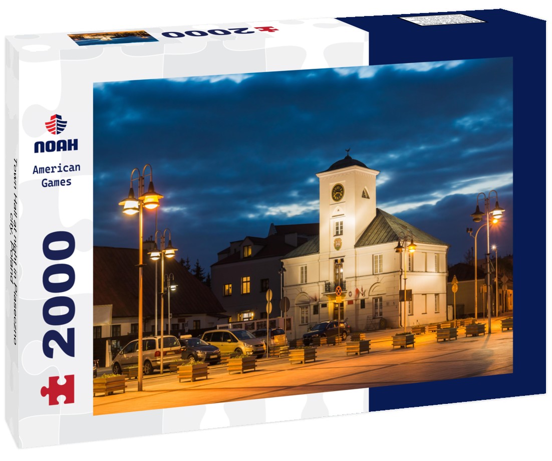 Town Hall at night in Piaseczno city, Poland 2000pc Puzzle
