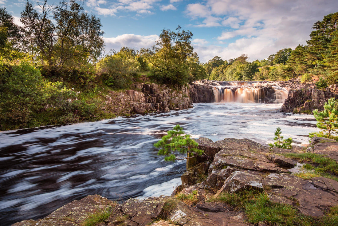 River Tees and Low Force Waterfall / The River Tees cascades over the Whin Sill at Low Force Waterfall, as the Pennine Way follows the southern riverbank 2000pc Puzzle