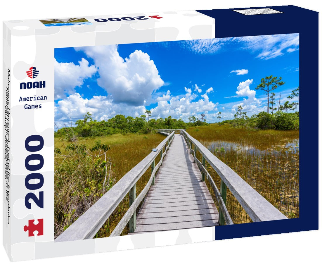 Mahogany Hammock Trail of the Everglades National Park. Boardwalks in the swamp. Florida, USA 2000pc Puzzle
