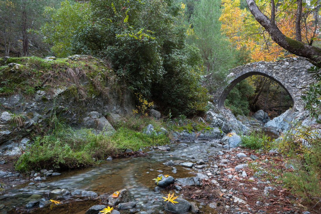 Medieval stoned bridge water flowing in the river in autumn. Elia Bridge Troodos mountains 2000pc Puzzle