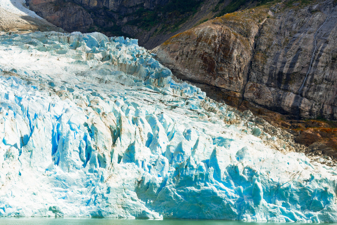 Noah Jigsaw Puzzle Bernardo O'Higgins National Park. Magallanes and Antártica Chilena regions. Serrano Glacier. Patagonia. Chile. Torres del Paine National Park 2000 pieces