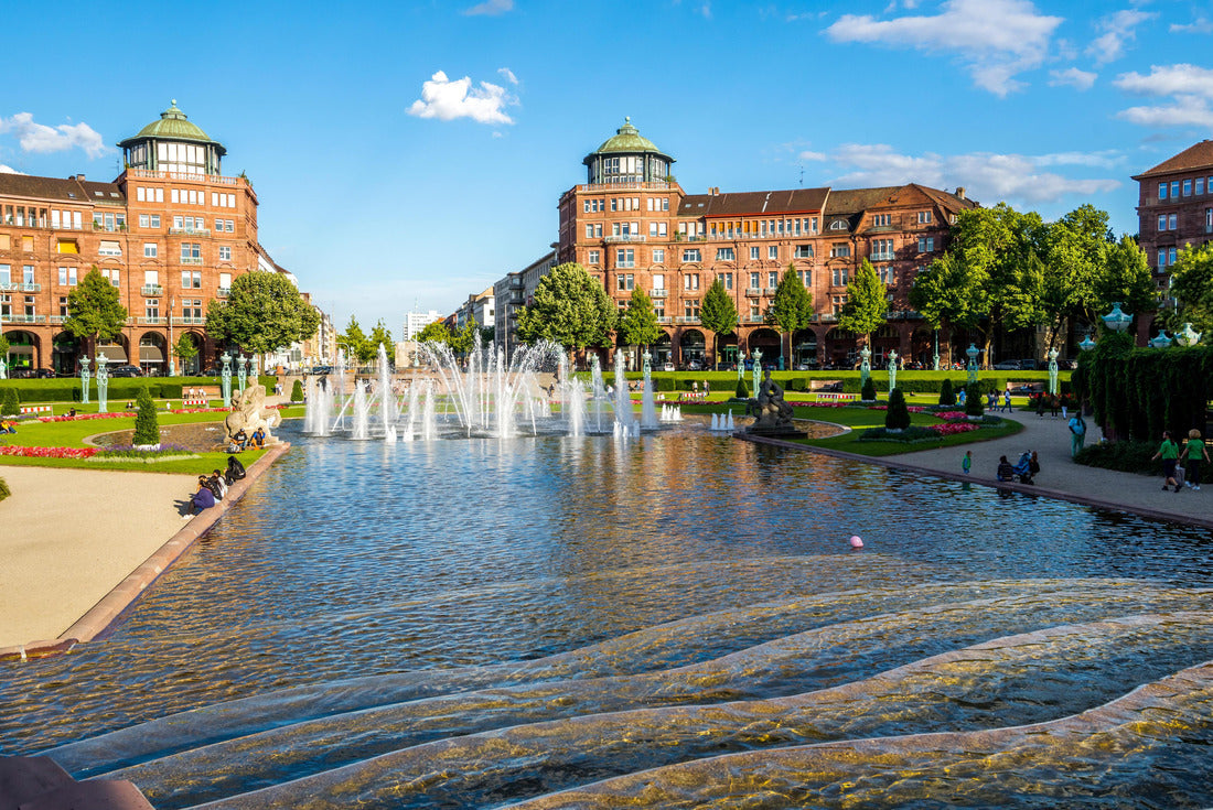 Noah Jigsaw Puzzle Mannheim, water tower, Germany 2000 pieces