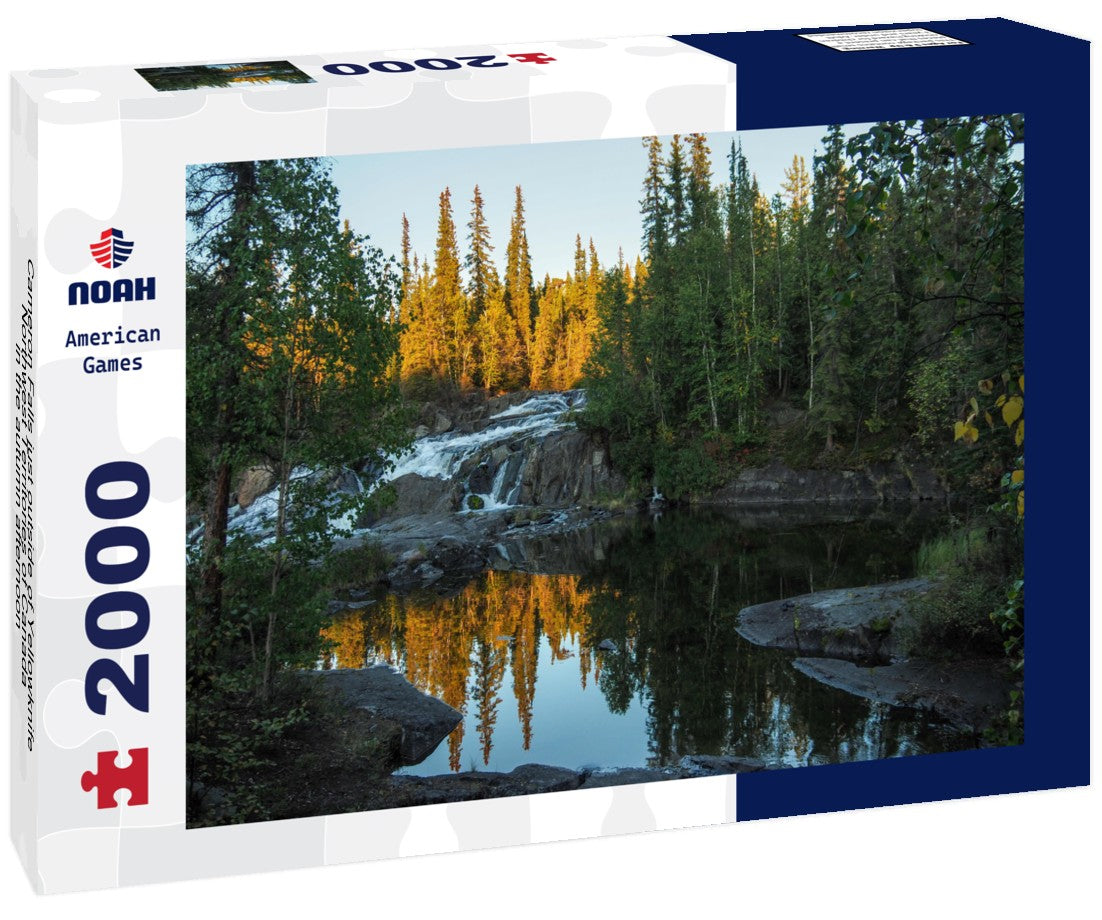 Cameron Falls just outside of Yellowknife, Northwest Territories of Canada in the autumn afternoon 2000pc Puzzle