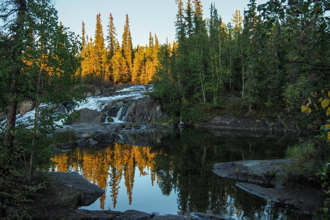 Cameron Falls just outside of Yellowknife, Northwest Territories of Canada in the autumn afternoon 2000pc Puzzle