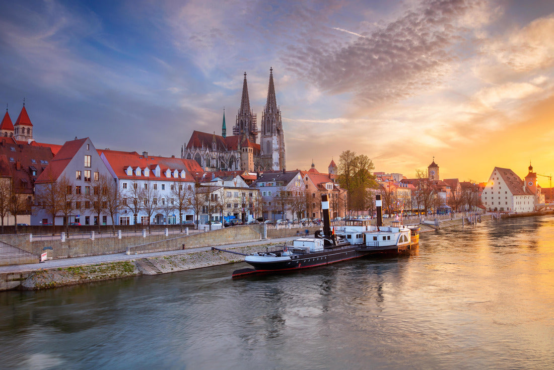 Regensburg. Cityscape of Regensburg, Germany at spring sunset 2000pc Puzzle