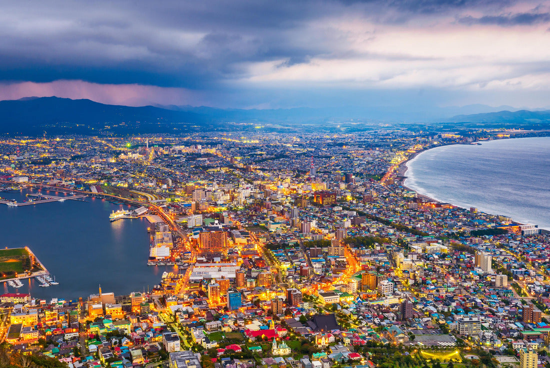 Noah Jigsaw Puzzle Hakodate, Hokkaido, Japan city skyline from Mt. Hakodate at dusk 2000 pieces