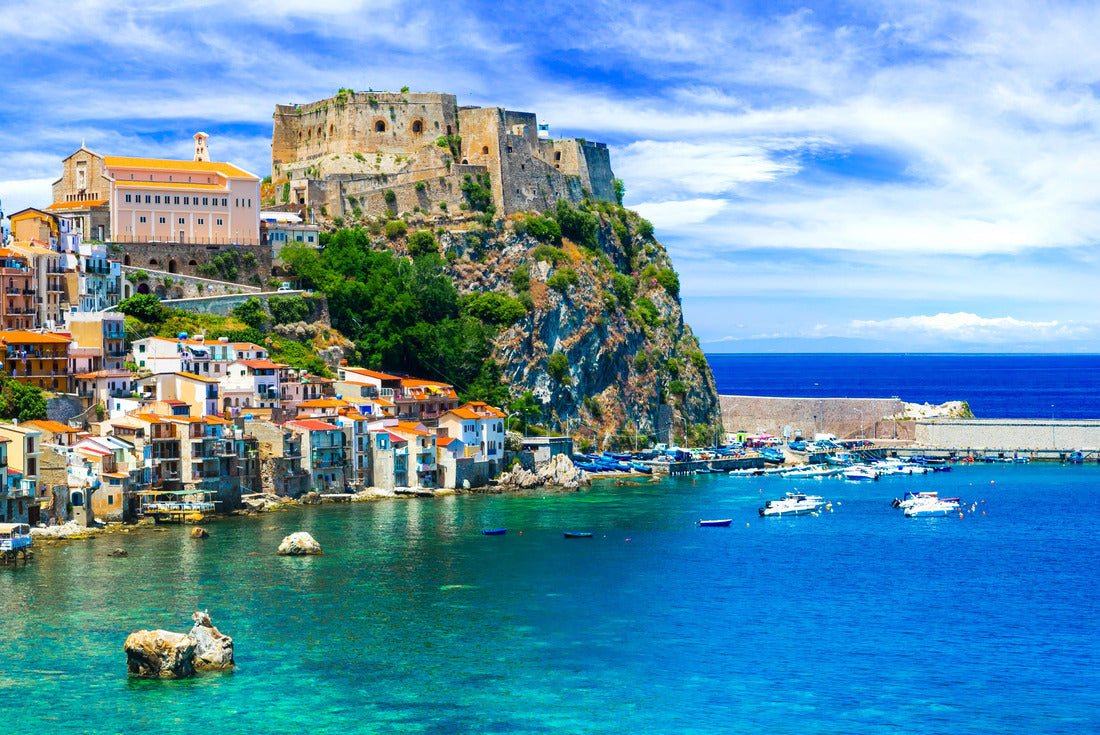 Beautiful beaches and towns of Calabria - medieval Scilla with old castle 2000pc Puzzle