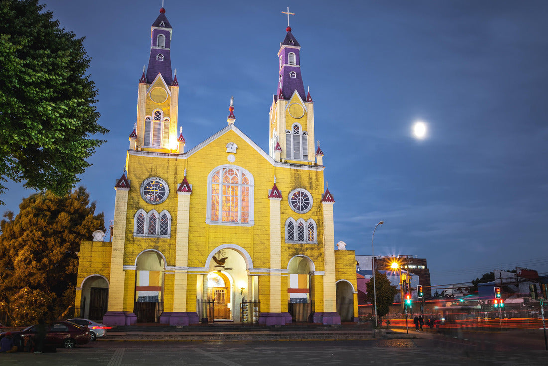 Church of San Francisco and Plaza de Armas Square at night - Castro, Chiloe Island, Chile 2000pc Puzzle