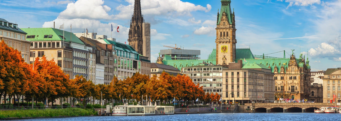 Noah Jigsaw Puzzle Hamburg Germany, city skyline at Alster with autumn foliage season panorama 1000 pieces