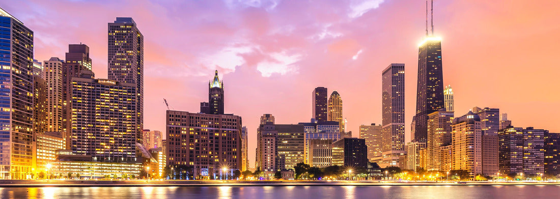 Noah Jigsaw Puzzle Downtown Chicago at night with warm-colored sky. City lights reflected in Lake Michigan panorama 1000 pieces