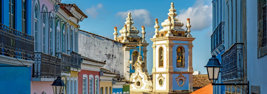 Noah Jigsaw Puzzle Facades of houses, towers and churches of the ancient district of Pelourinho in the beautiful city of Salvador, Bahia panorama 1000 pieces