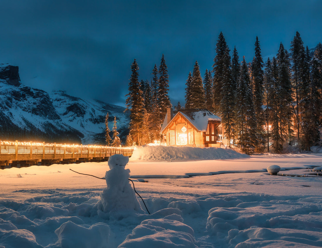ImagiCan Jigsaw Puzzle Winter landscape of Emerald Lake, Alberta 1000 pieces