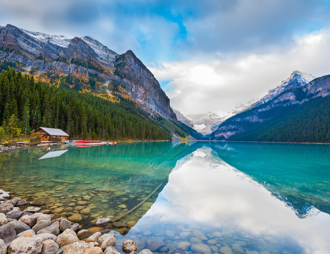 ImagiCan Jigsaw Puzzle Beautiful autumn views of the idyllic Lake Louise in Banff National Park 1000 pieces