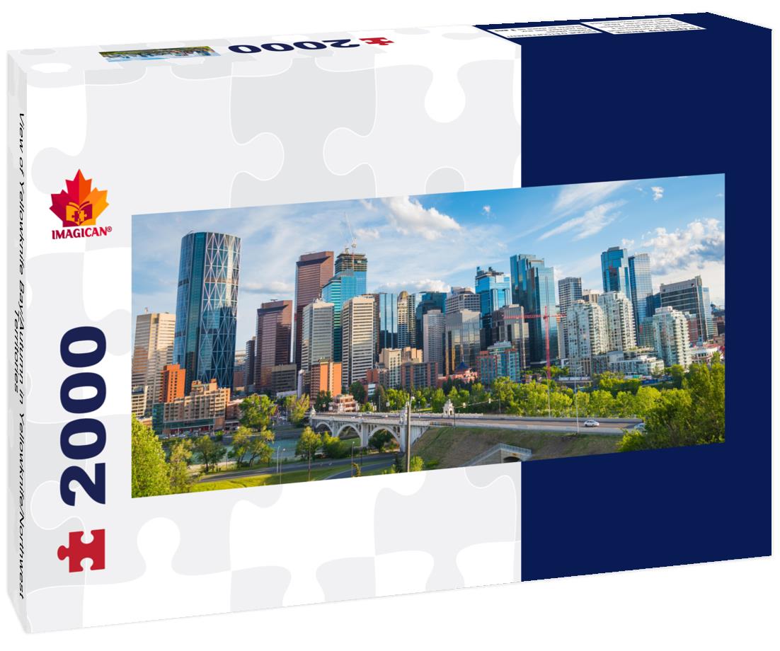 Yellowknife Bay/Autumn in Yellowknife/Northwest Territories 2000pc Panoramic Puzzle