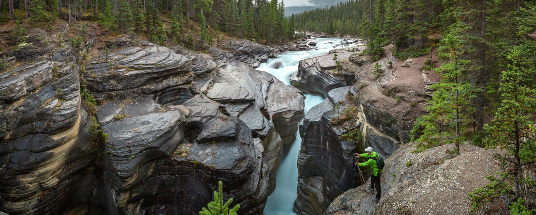 Mistaya Canyon in Banff National Park, Mistaya River, Alberta, Canada 2000pc Panoramic Puzzle