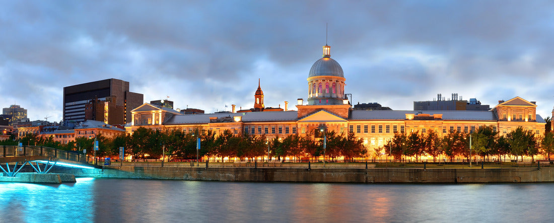 Old architecture at dusk on the street in Old Montreal, Canada 2000pc Panoramic Puzzle