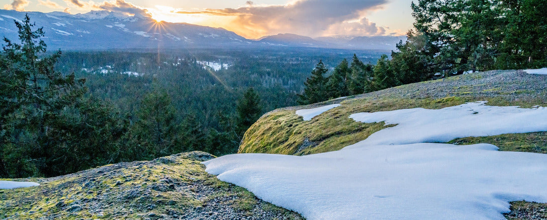 Mount Arrowsmith near Parksville and Qualicum Beach on Vancouver Island 2000pc Panoramic Puzzle