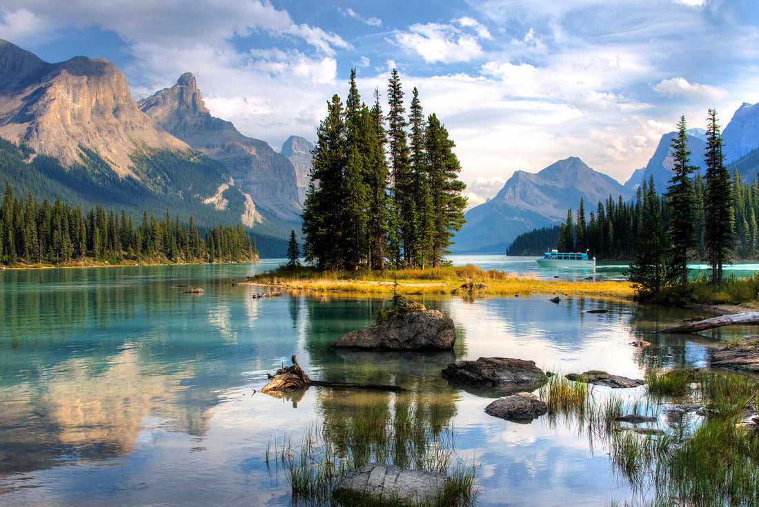 Spirit Island, Alberta, Canada 2000pc Puzzle