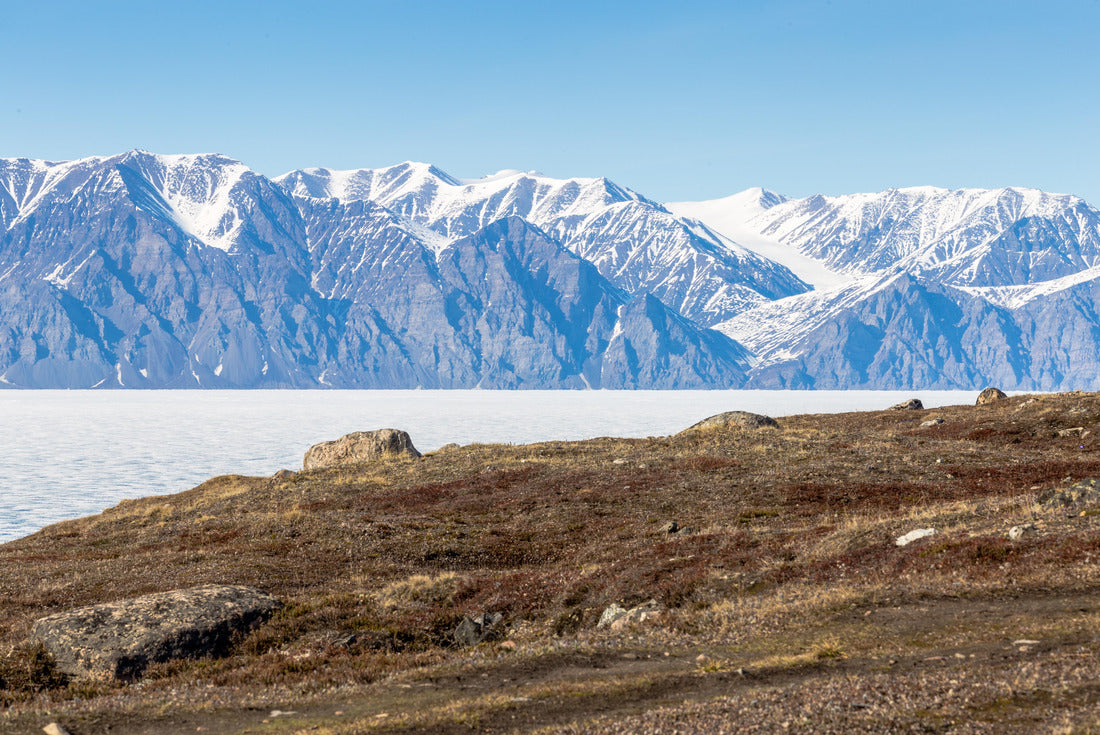 Beautiful scenic view from Pond Inlet 2000pc Puzzle