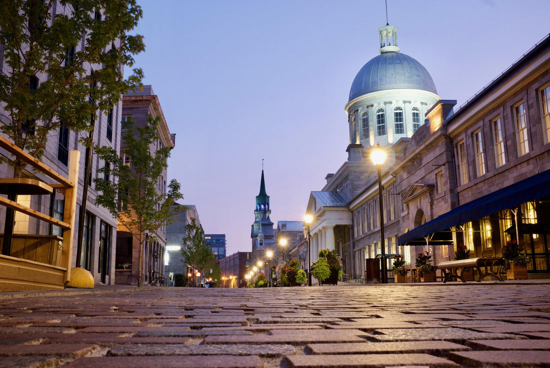 Cobbled Street at Dawn in Old Montreal 2000pc Puzzle