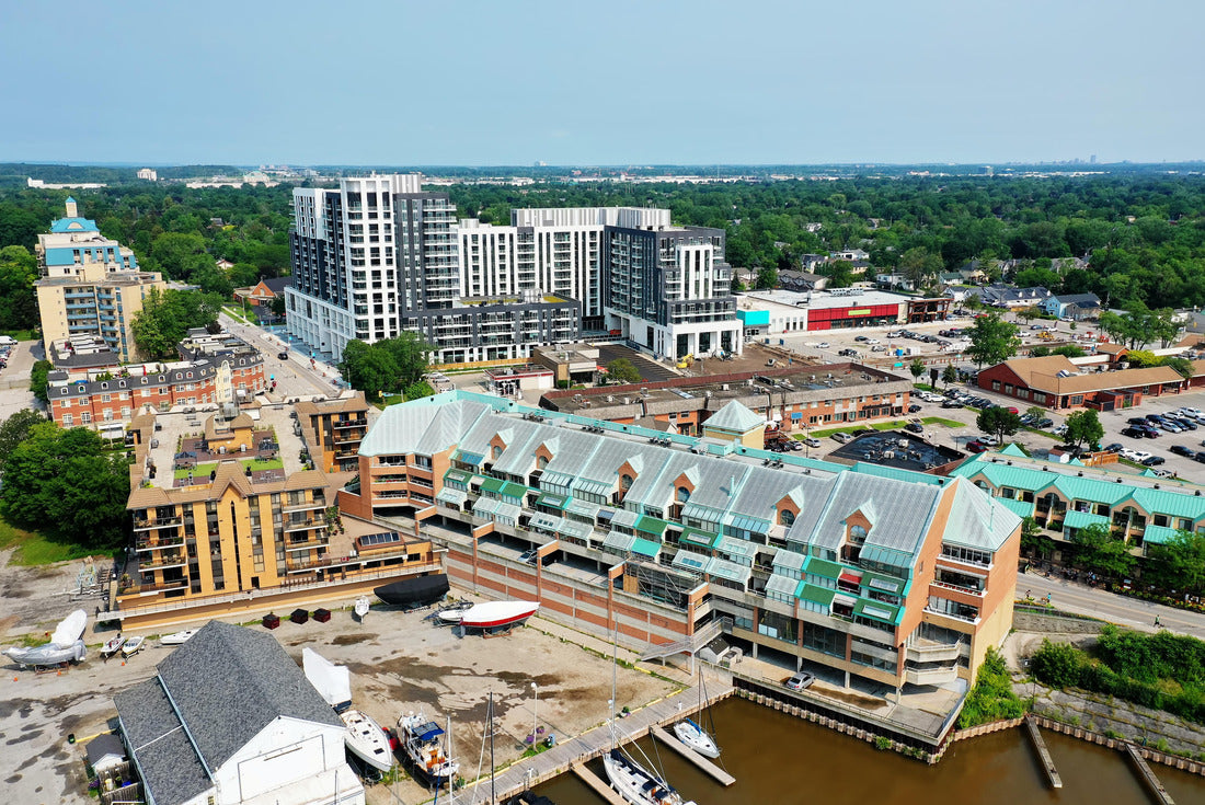 Aerial view of downtown Oakville, Ontario, Canada 2000pc Puzzle