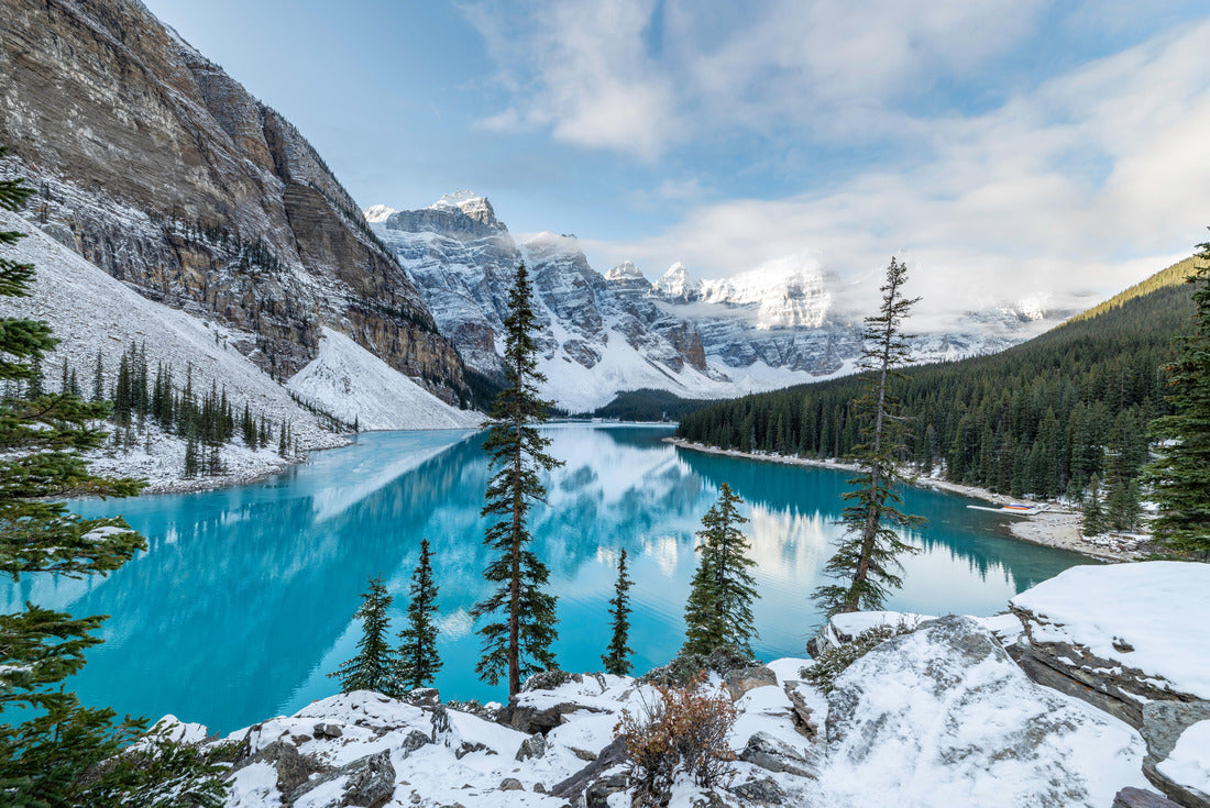 Moraine Lake, Banff National Park, Alberta Canada 2000pc Puzzle