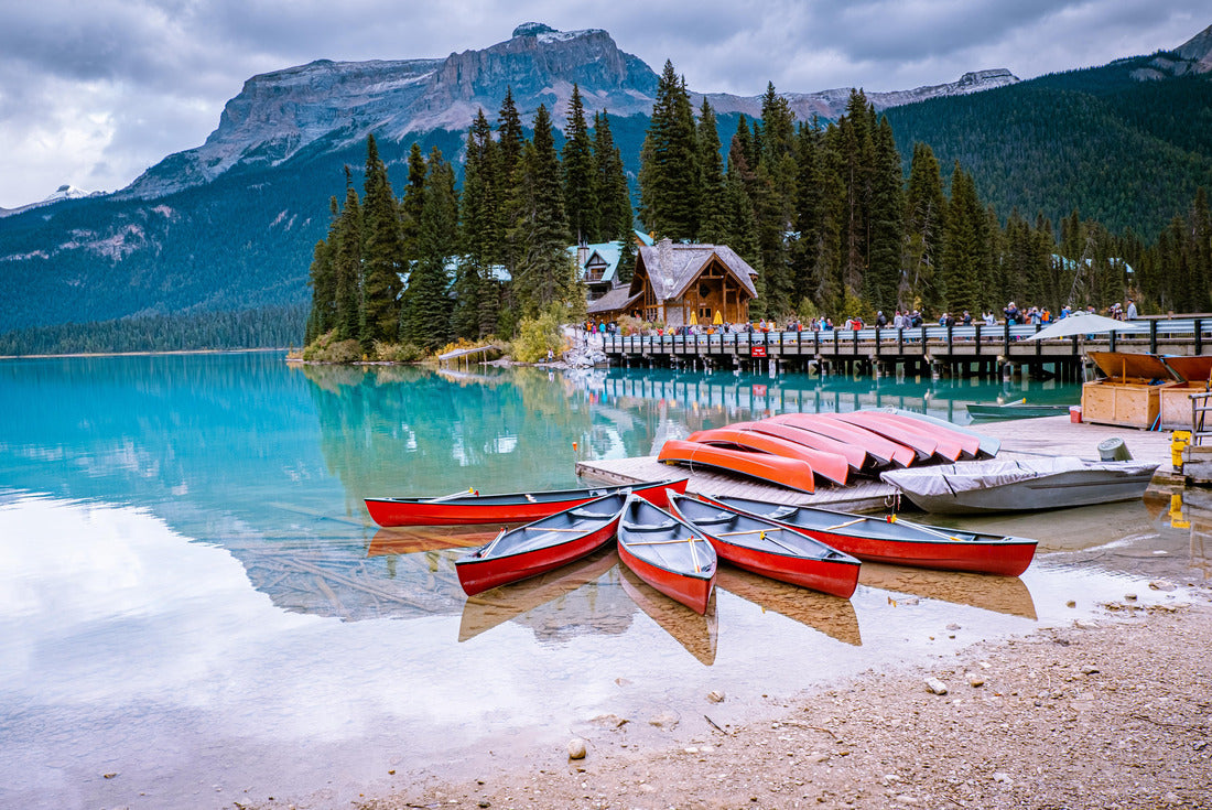 ImagiCan Jigsaw Puzzle Emerald lake Yoho national park Canada British Colombia 2000 pieces