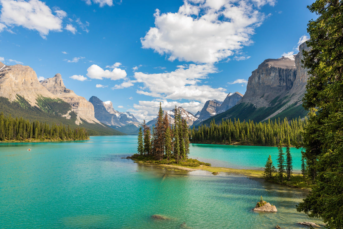 Spirit Island, Jasper National Park, Jasper, Alberta, Canada 2000pc Puzzle