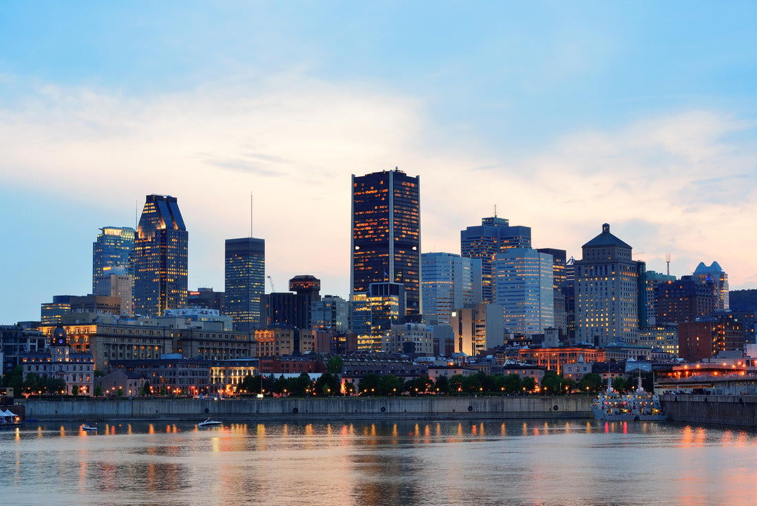 ImagiCan Jigsaw Puzzle The Centre Block and the Peace Tower in Parliament Hill, Ottawa 2000 pieces