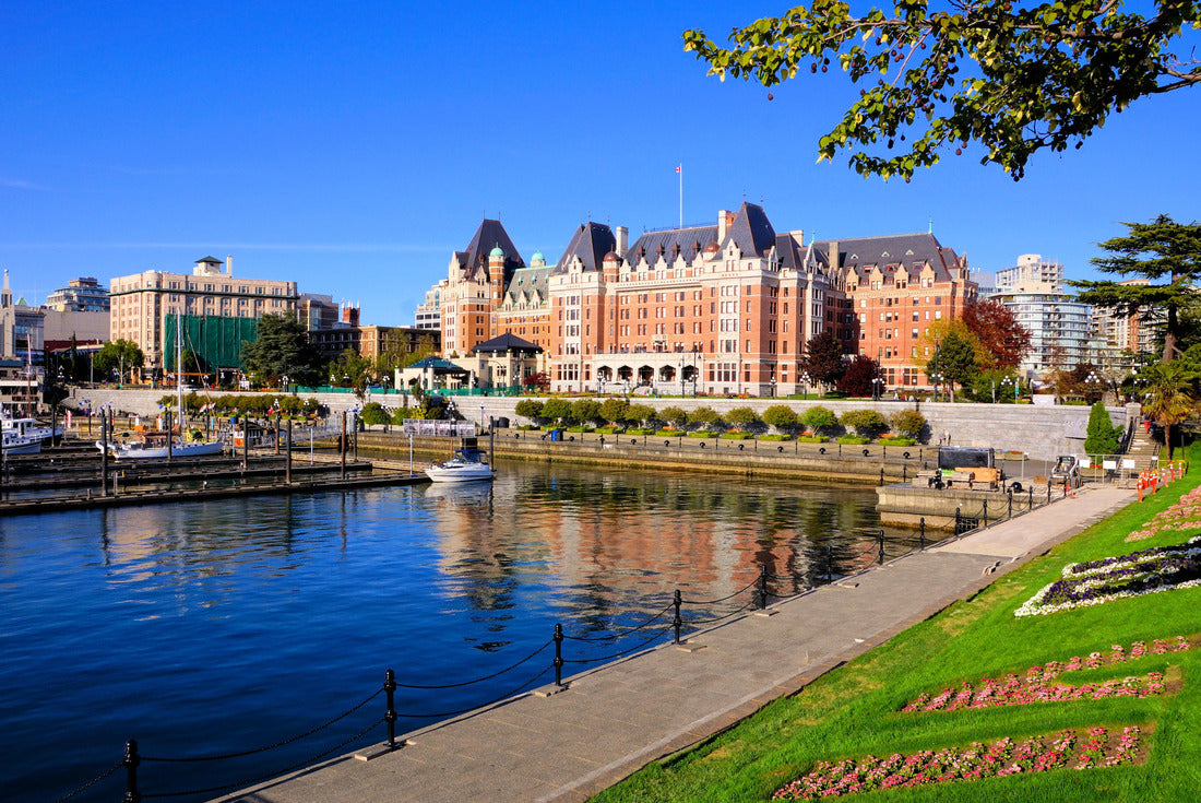 beautiful Victoria Harbor, Vancouver Island, BC, Canada 2000pc Puzzle