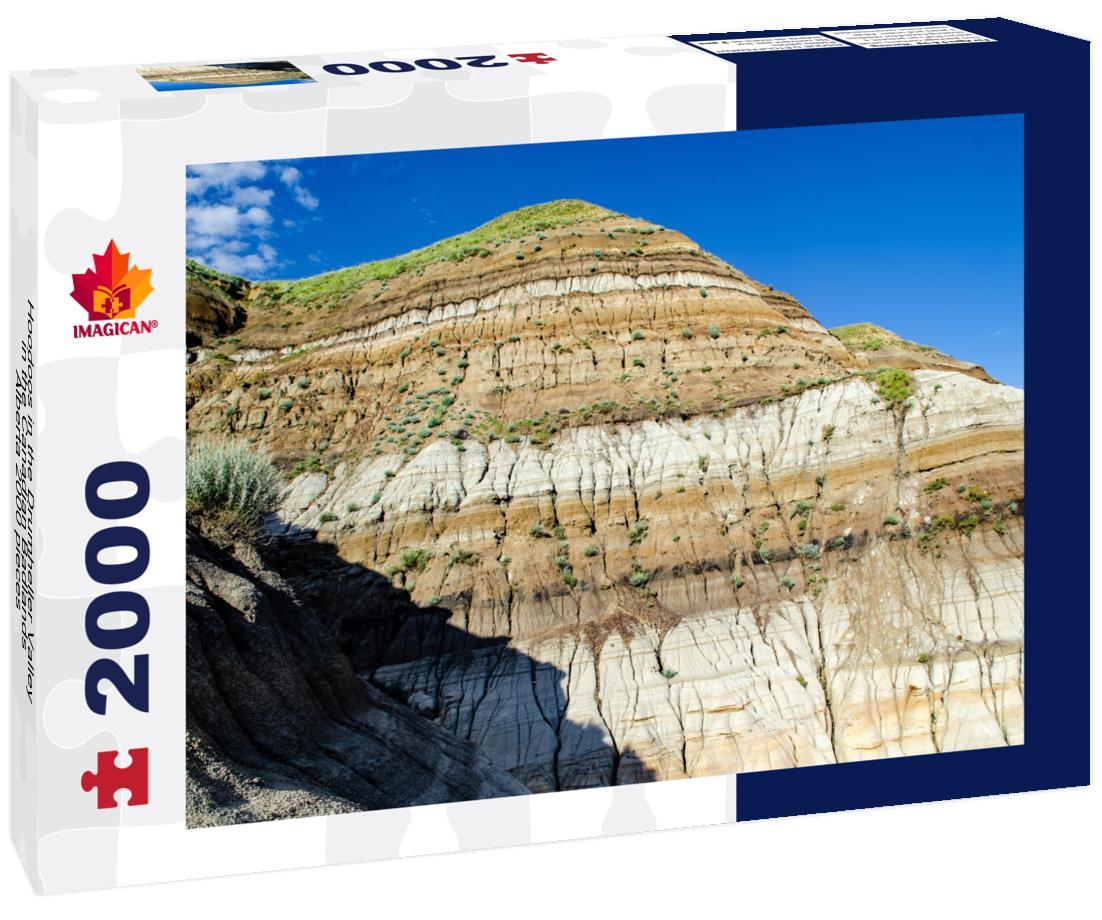 Hoodoos in the Drumheller Valley in the Canadian Badlands, Alberta 2000pc Puzzle
