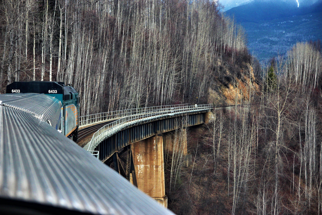Via Rail train line between Jasper and Prince Rupert, Canada 2000pc Puzzle