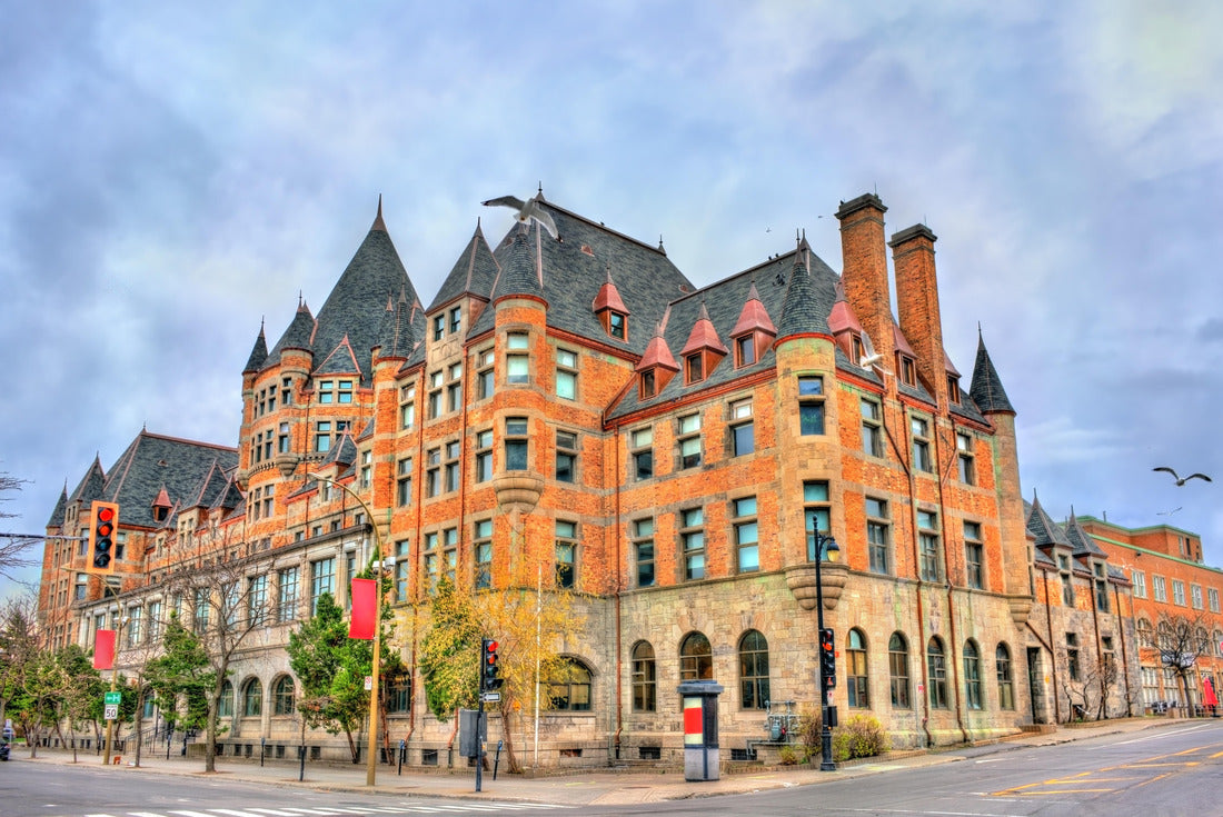 Place Viger, a historic hotel and train station in Montreal - Quebec, Canada 2000pc Puzzle