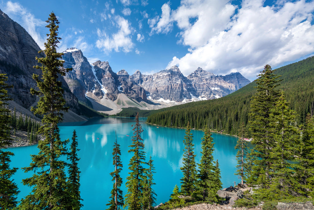Moraine Lake in summer in Banff National Park, Canadian Rockies, Alberta, Canada 2000pc Puzzle