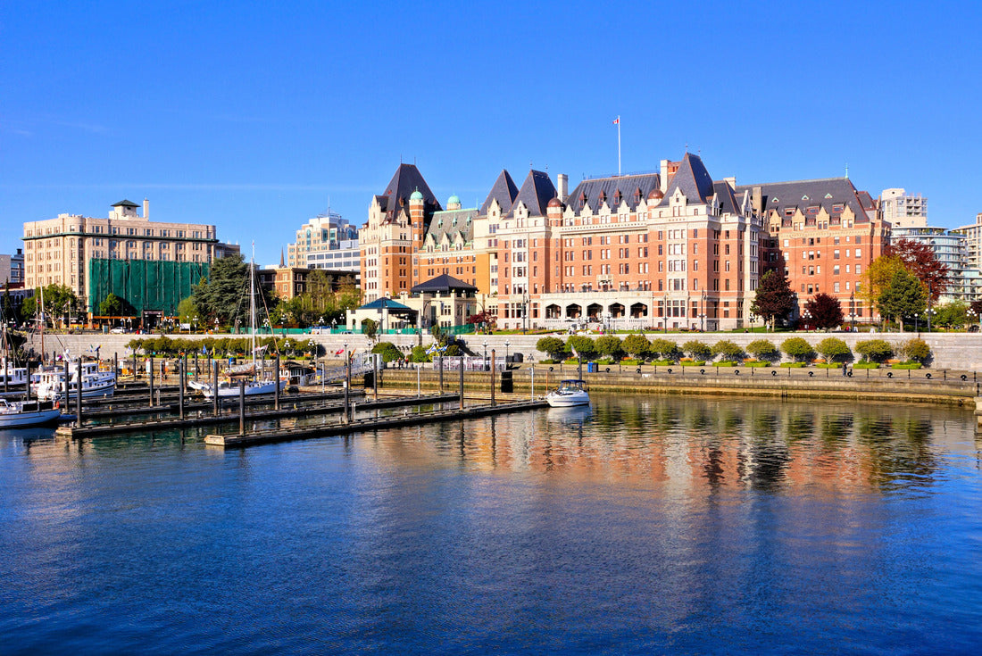Beautiful view of the harbor with reflections, Victoria, Vancouver Island, BC, Canada 2000pc Puzzle
