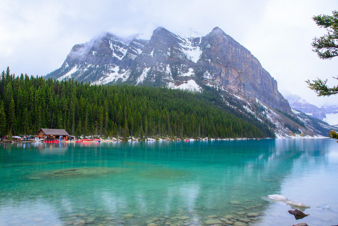 Various beautiful views of Lake Louise, a glacial lake in Banff National Park in Alberta 2000pc Puzzle