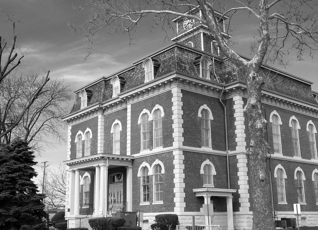 Effingham County Courthouse, Effingham, Illinois in black white