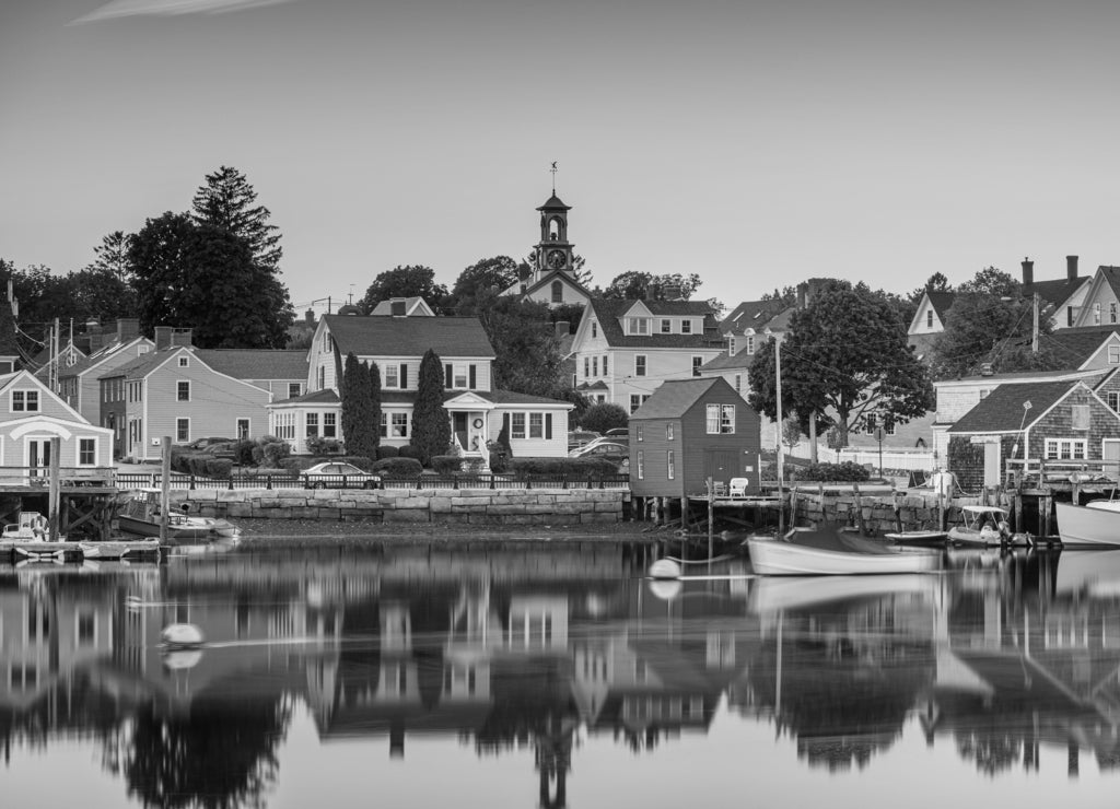 Portsmouth, New Hampshire, USA in black white