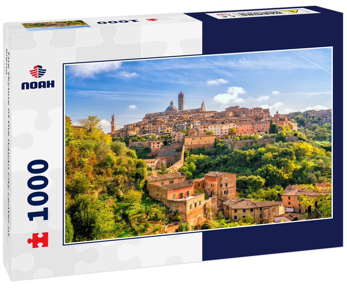 The skyline of the Italian city center of Siena