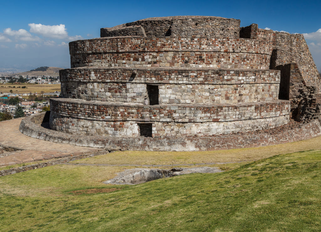 Ruins of the ancient Indian city of Calixtlahuaca, Mexico