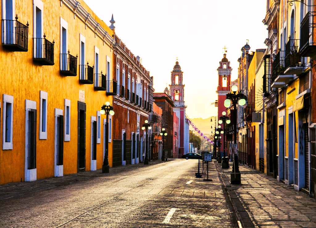 Morning streets in the colonial city of Puebla, Mexico