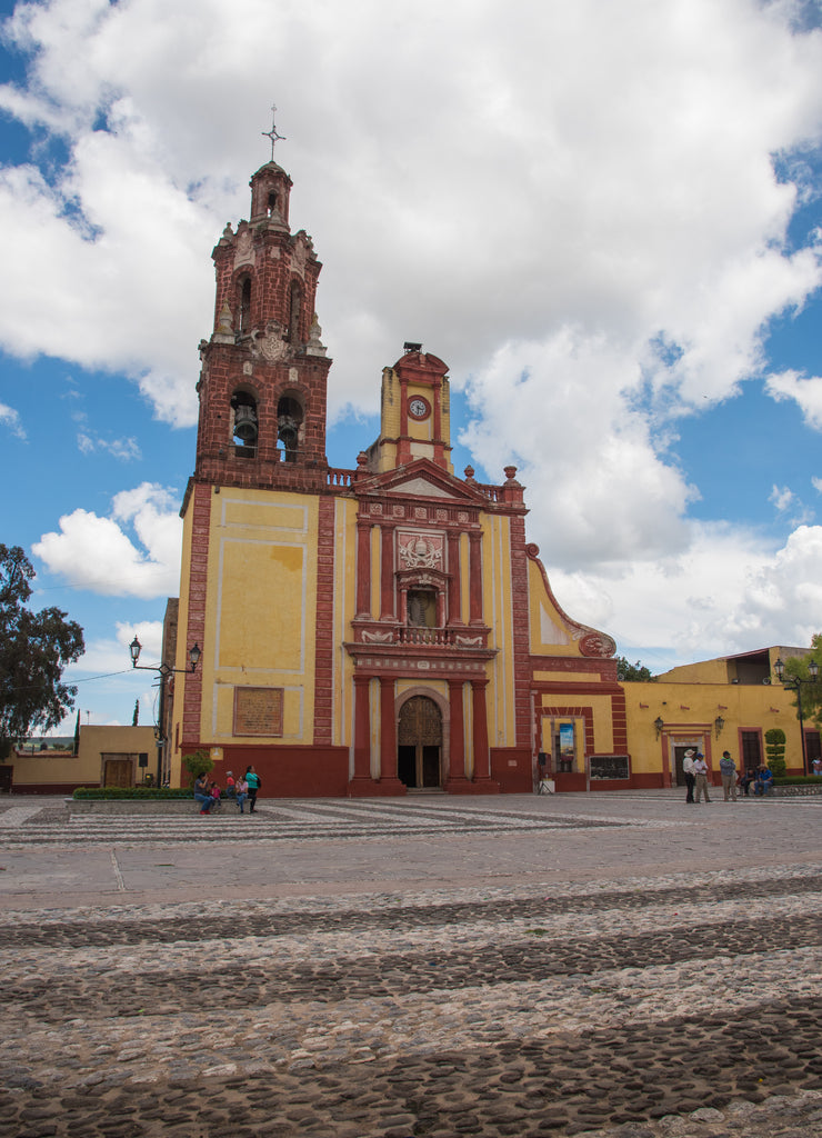 Cathedral of San Pedro and San Pablo parish, Cadereyta de Montes, Queretaro, Mexico Armas square