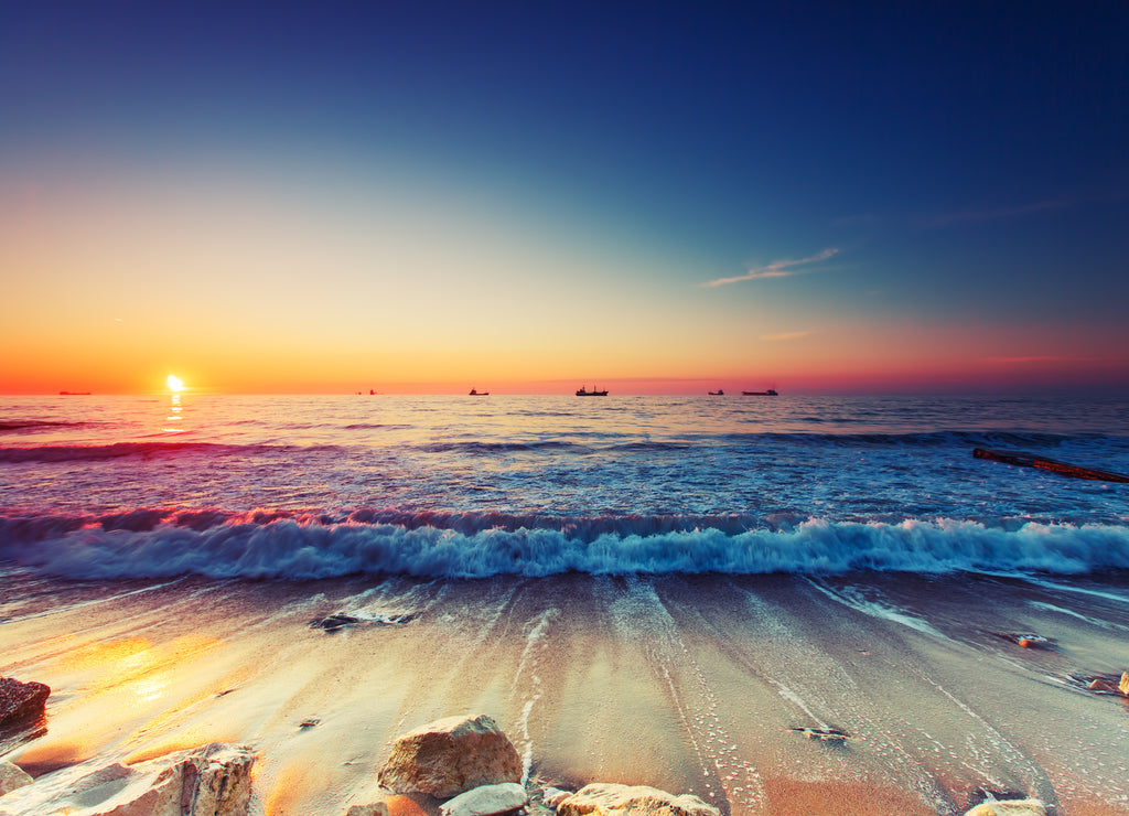 Sunrise at the sea