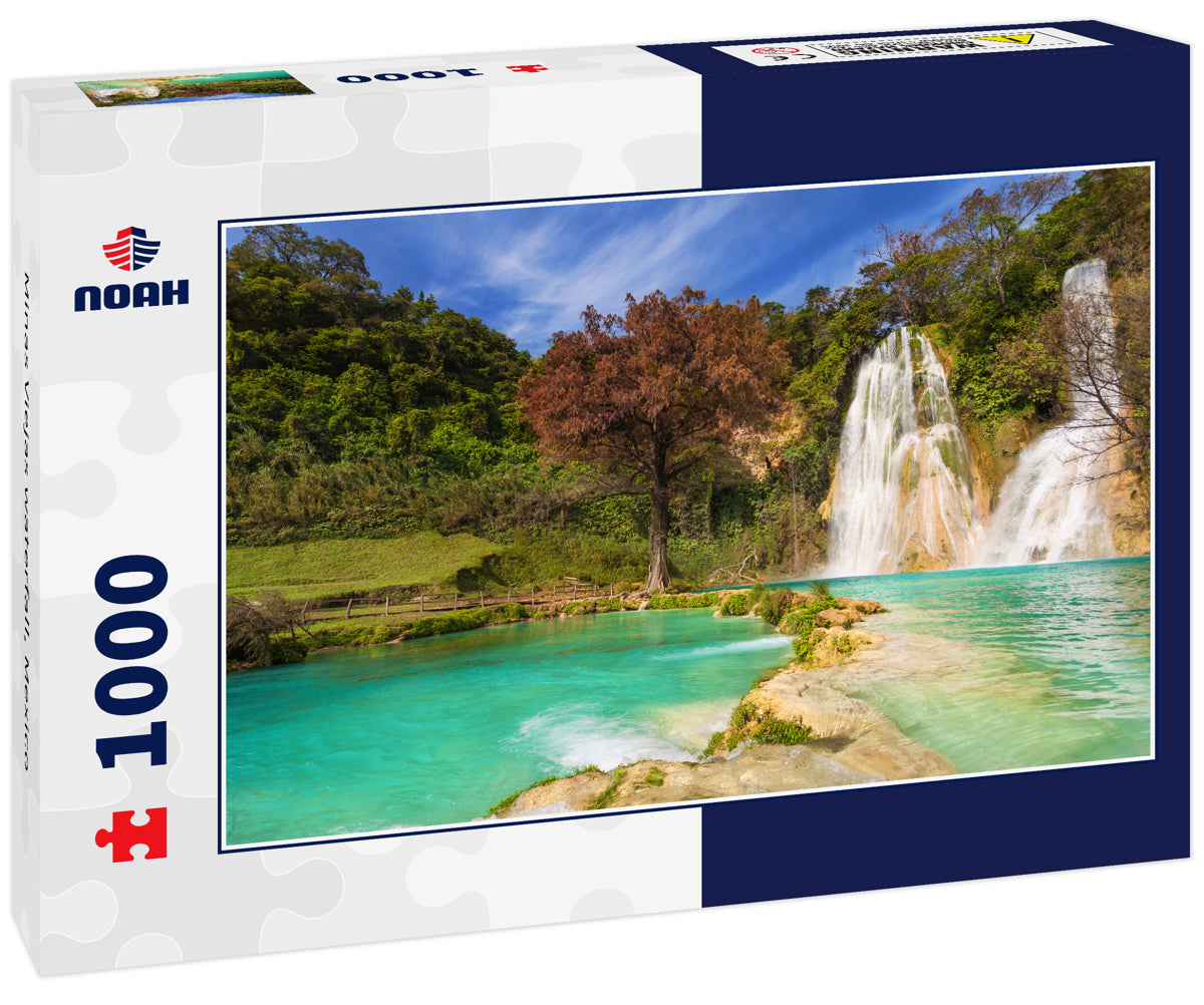 Minas Viejas waterfall, Mexico