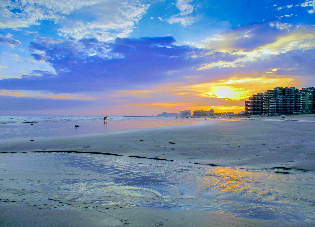 The purple sunset in Puerto Peñasco, Mexico