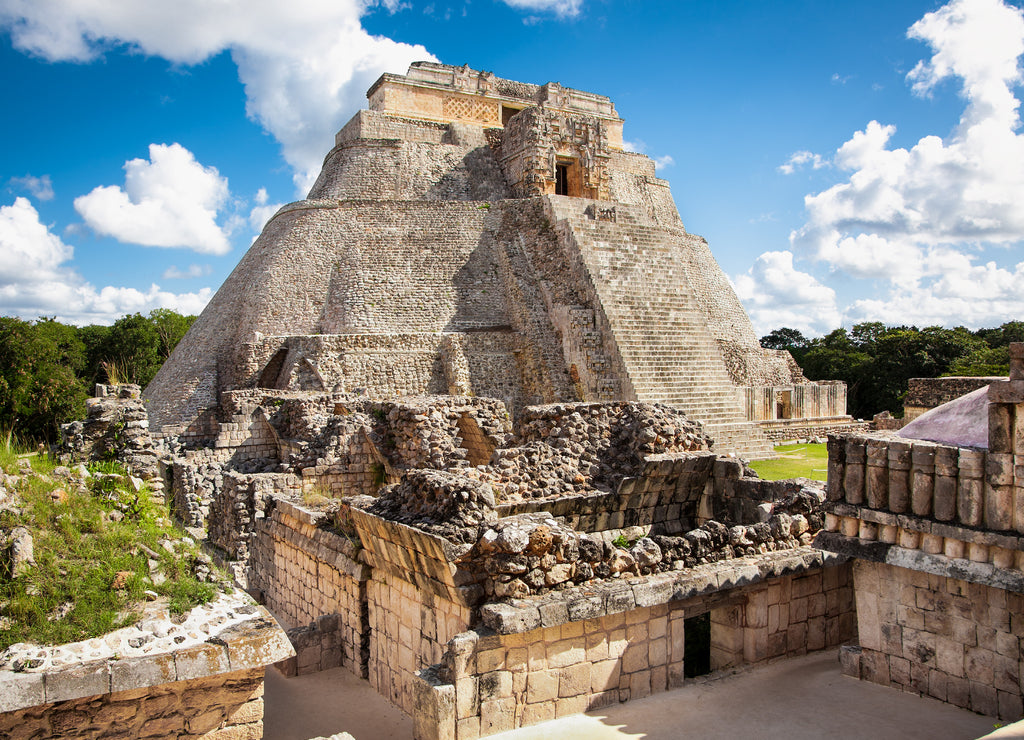 Mage (Piramide del adivino) in the ancient Mayan city of Uxmal, Mexico
