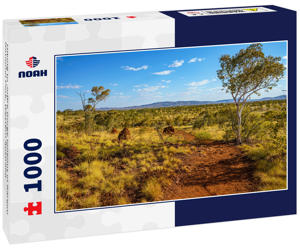 Hiking to Joffre Gorge lookout in Karijini National Park, Western Australia