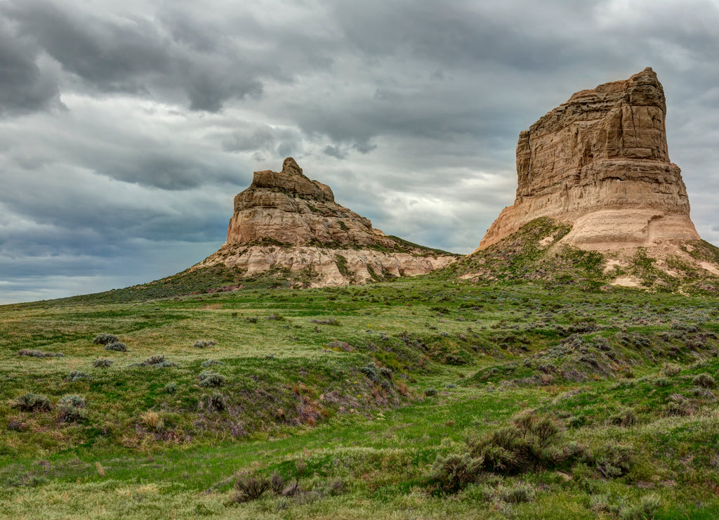 Courthouse & Jailhouse Rock Formations In Nebraska