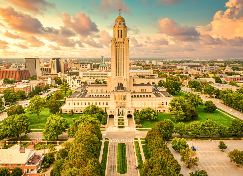 Lincoln skyline and Nebraska State Capitol